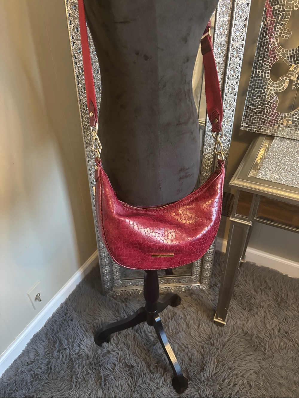 💕Brahmin Percy Cherry Lacquer Zastera Leather Crossbody - Picture 4 of 12